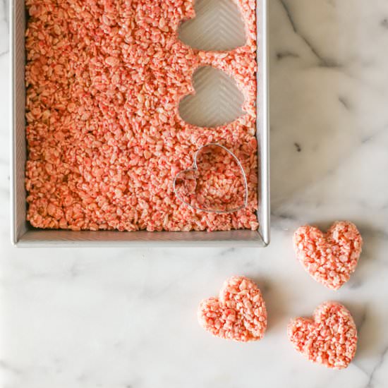 Strawberry Rice Krispie Treats