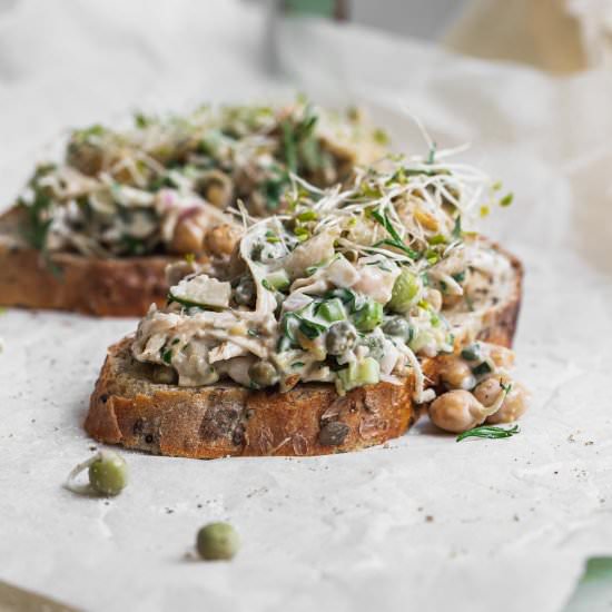 Vegan “Chicken” Salad