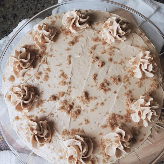 Maple Brown Sugar & Almond Cake