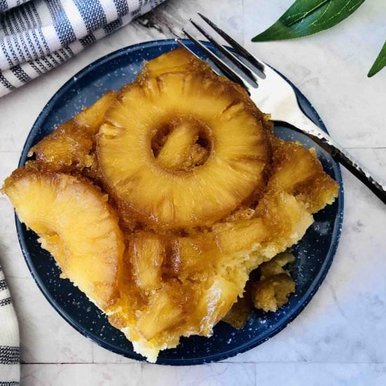 Easy Pineapple Upside Down Rum Cake