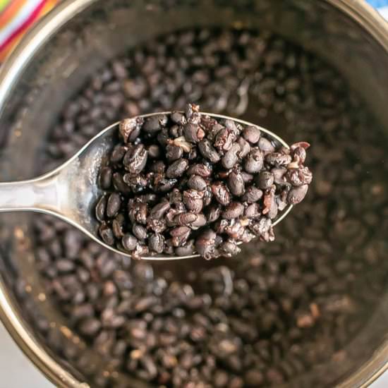 Instant Pot black beans