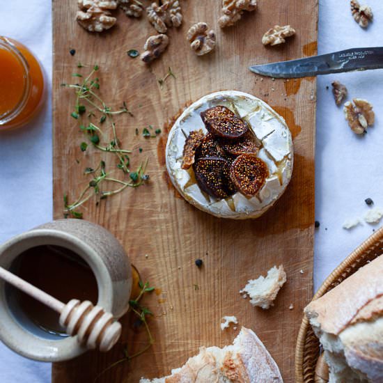 Baked camembert