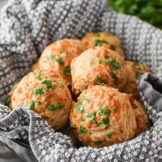 Whole Wheat Cheddar Bay Biscuits