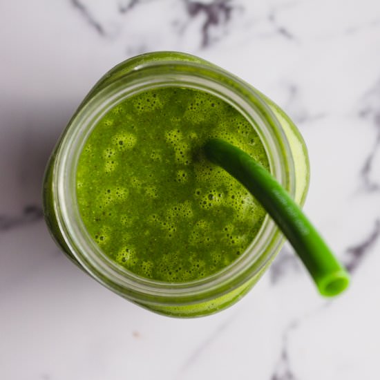 Healthy Turmeric Green Smoothie