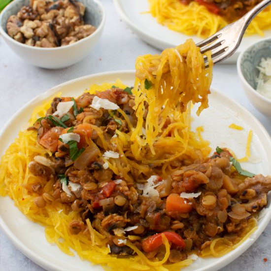 Spaghetti Squash Bolognese [vegan]