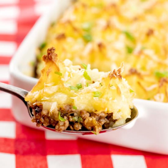 Cheesy Cumberland Pie