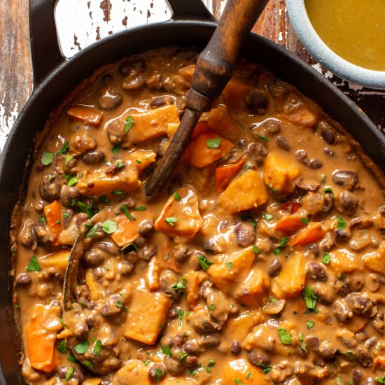 black bean & sweet potato stew