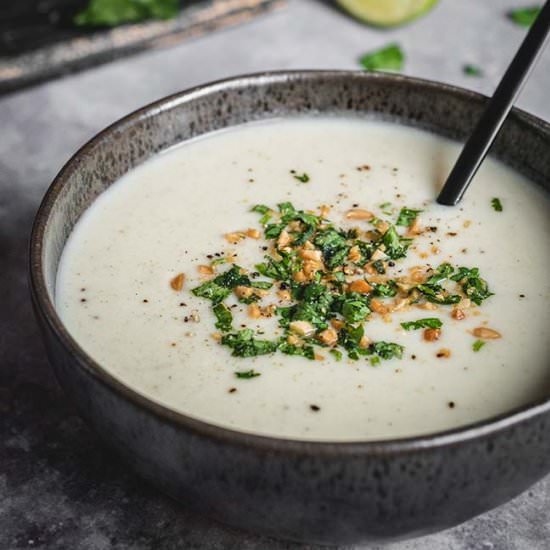 Thai Coconut Cauliflower Soup
