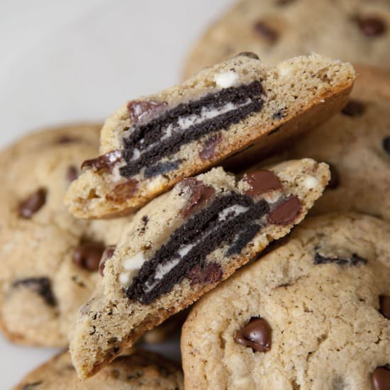 Oreo Stuffed Chocolate Chip Cookies