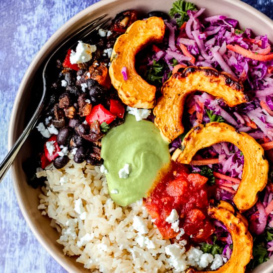 Black Bean and Squash Burrito Bowls