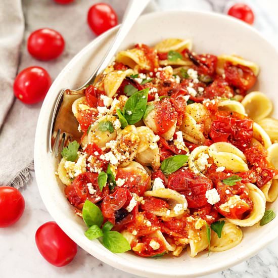 Baked Feta Pasta with Herbs
