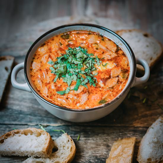 Frankfurter Soup With Dumplings