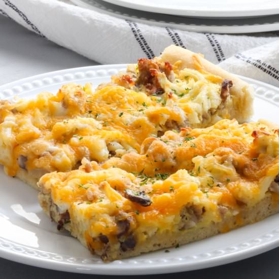 Best Ever Breakfast Pizza