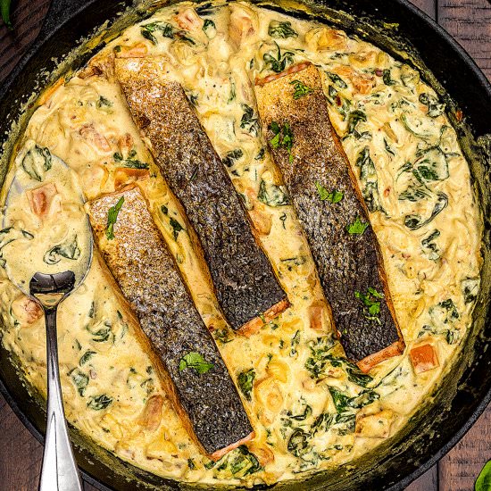 Salmon in Creamy Curried Spinach
