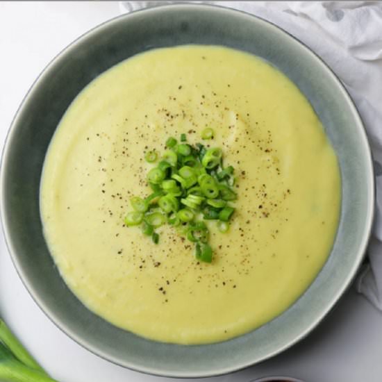 Vegan Leek & Potato Soup