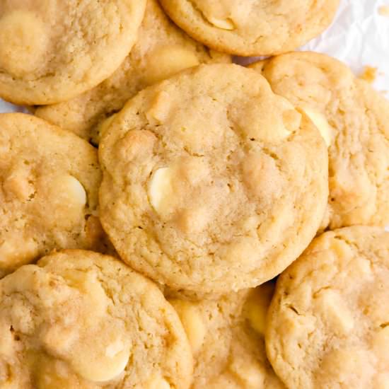 White Chocolate Macadamia Cookies