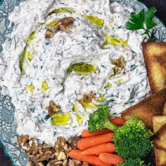 Spinach Greek Yogurt Dip