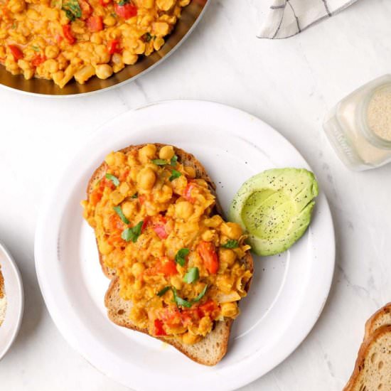 15 Minute Chickpea Scramble