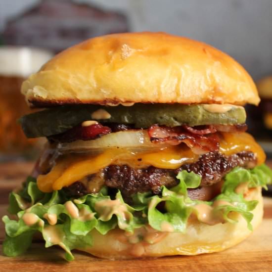 The Classic Burger
