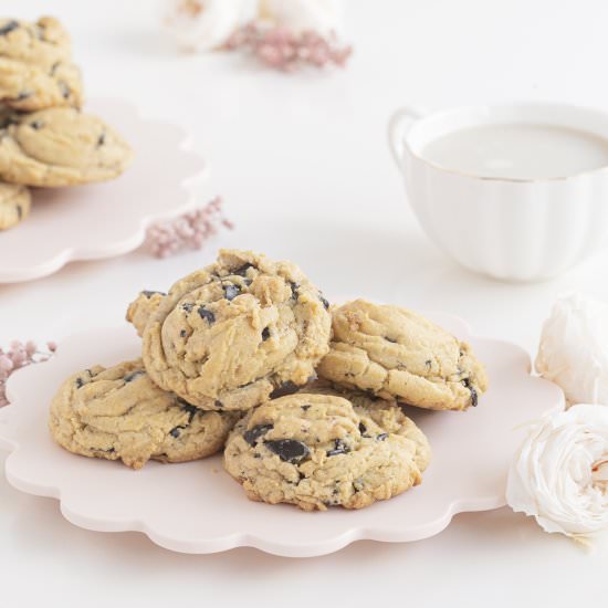 Egg Yolk Chocolate Chip Cookies