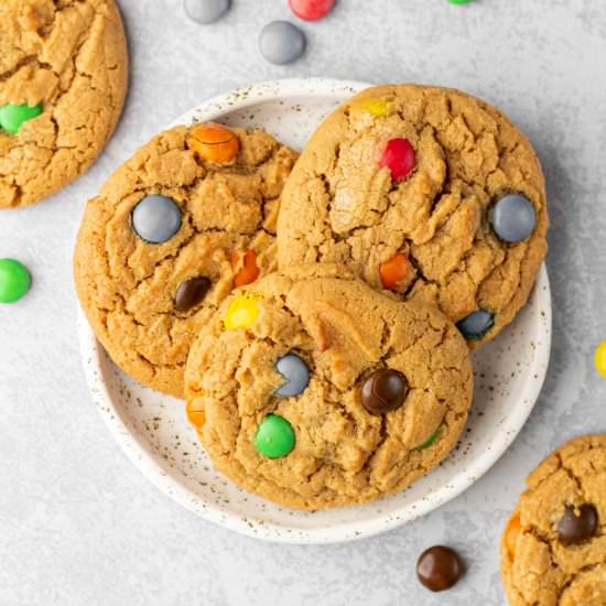 Peanut Butter M&M Cookies