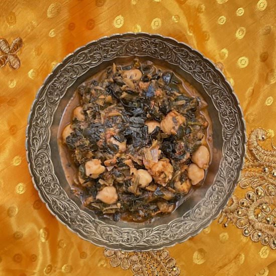Spinach and Chickpeas Indian Style