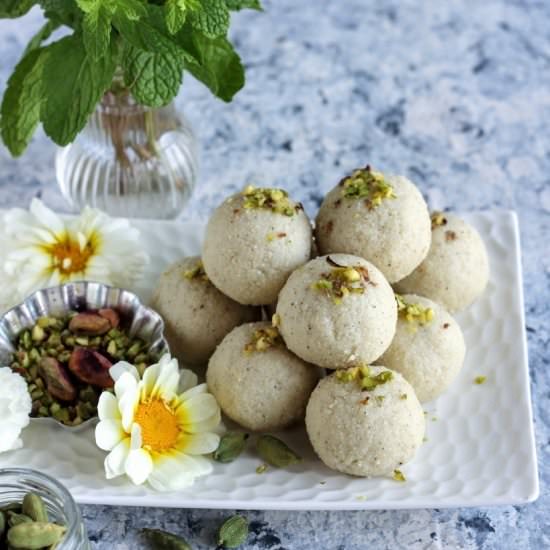 malai ladoo – creamy paneer laddu