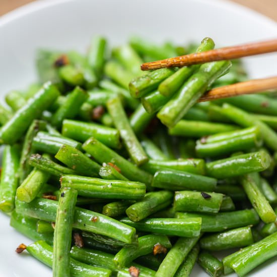 Crispy Garlic Stir Fried Green Bean