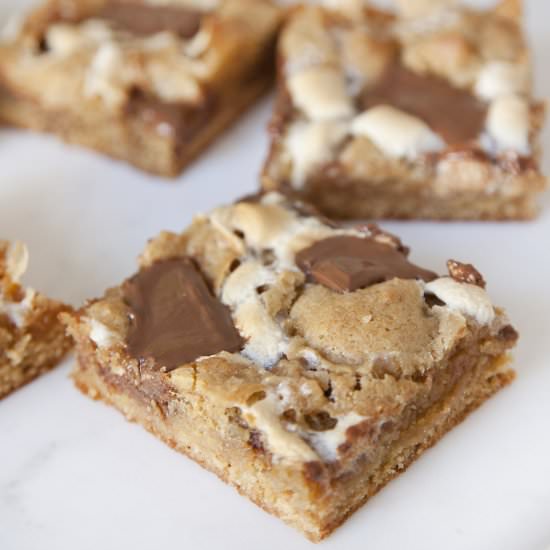 S’Mores Cookie Bars