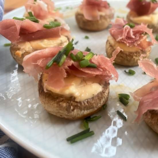 Boursin & Prosciutto Mushrooms