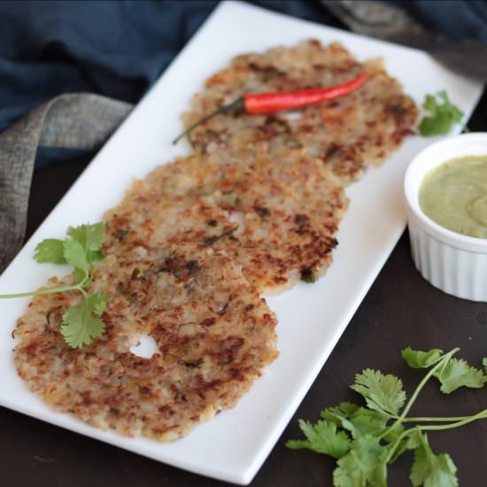 Sabudana Thalipeeth