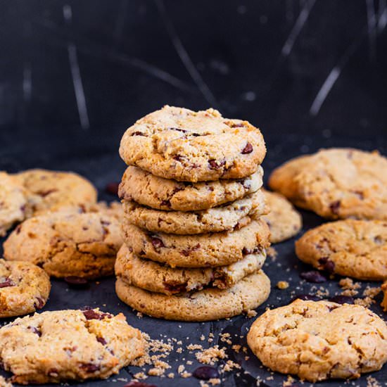 Vegan Chocolate Chip Cookies