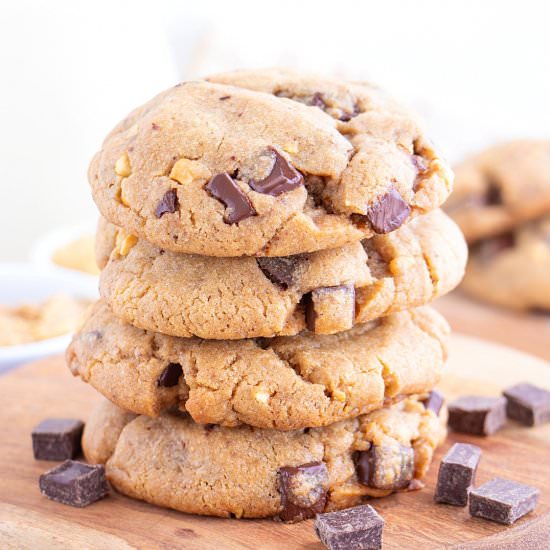 Vegan Peanut Butter Chip Cookies