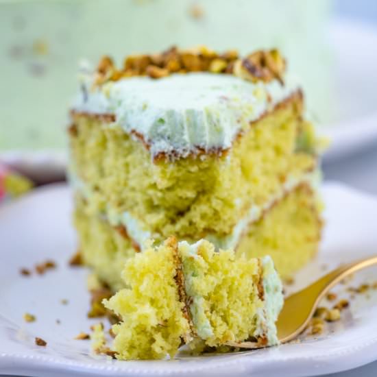 Pistachio Pudding Cake