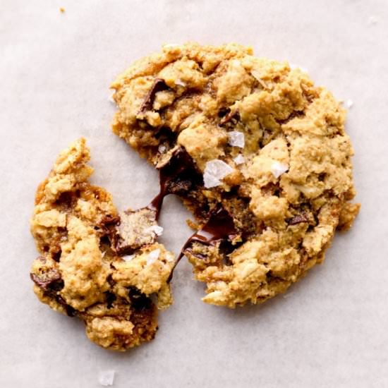 GF Oatmeal Chocolate Chip Cookies