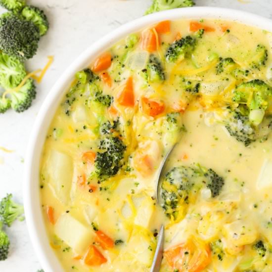 Broccoli Cheese and Potato Soup