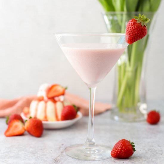 Strawberry Shortcake Martini