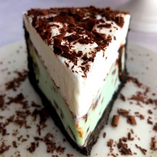 Oreo Mint Ice Cream Pie