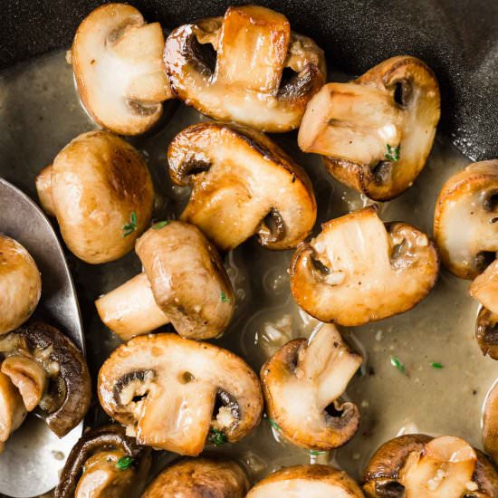 Sautéed Mushrooms with Wine