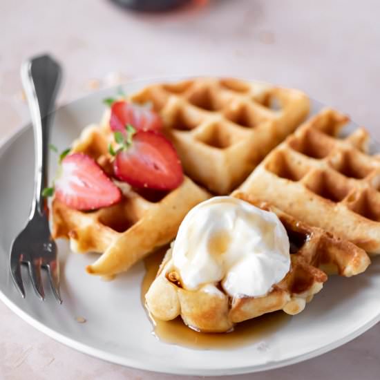 yeasted waffles + maple mascarpone