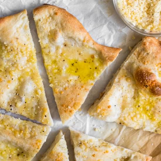 Cacio e Pepe Pizza