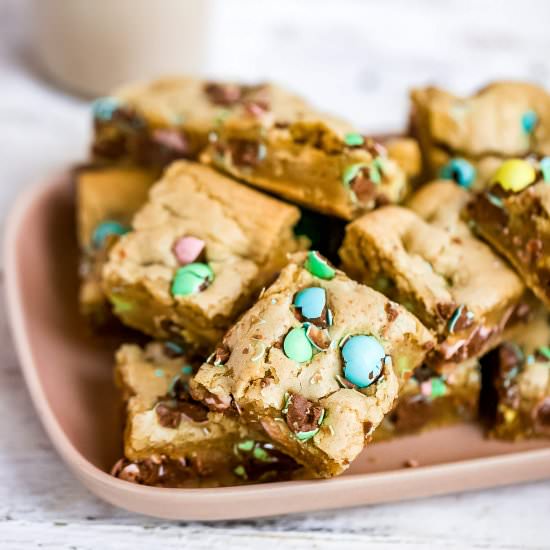 Mini Egg Cookie Bars