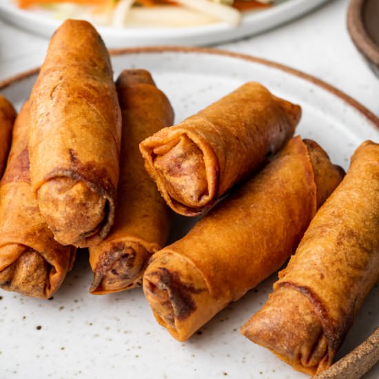Vietnamese Egg Rolls (Cha Gio)