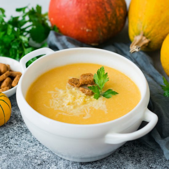 Pumpkin Cheese Soup