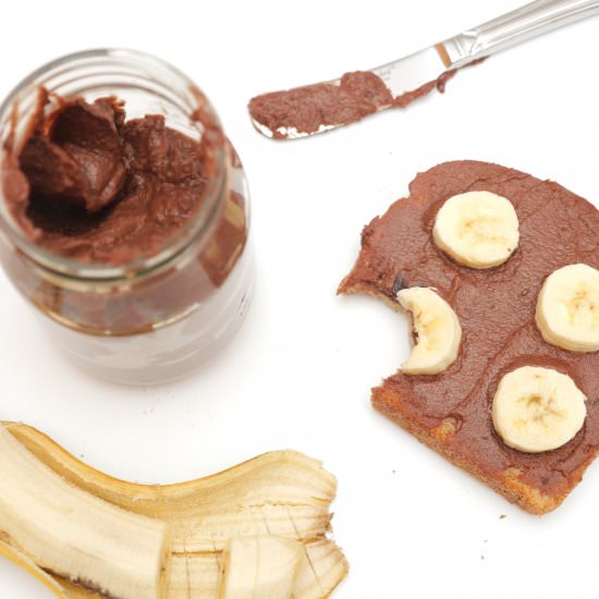 Homemade Vegan Nutella (sugar free)