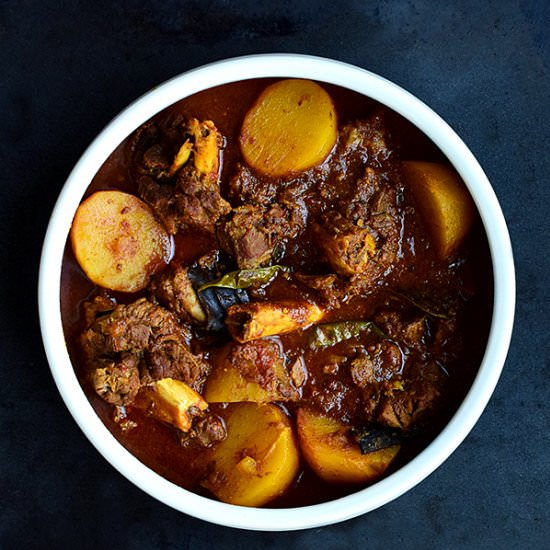 Lamb Curry with Tomato & Potato