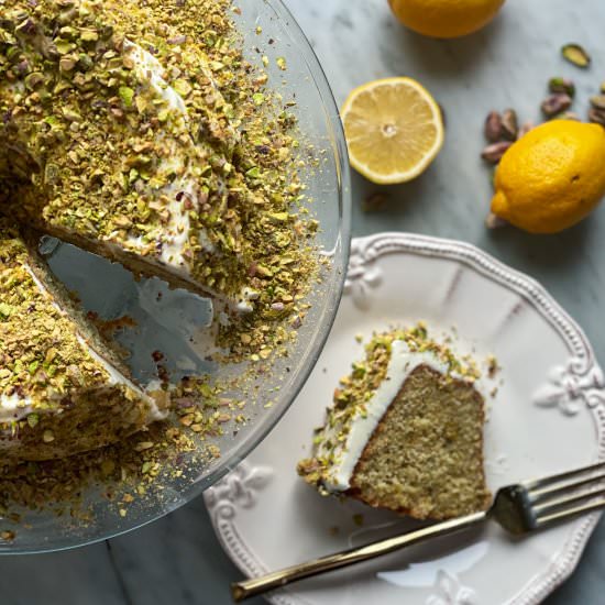 Lemon Pistachio Bundt Cake