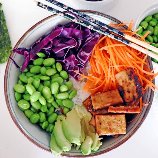 Vegan Poke Bowl with Dynamite Sauce