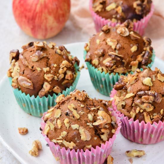Eggless wholewheat apple muffins