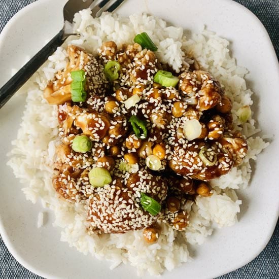 Sesame Chickpeas and Cauliflower